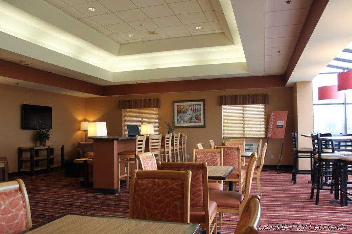Inn Comfort - Nys Fairgrounds 2*