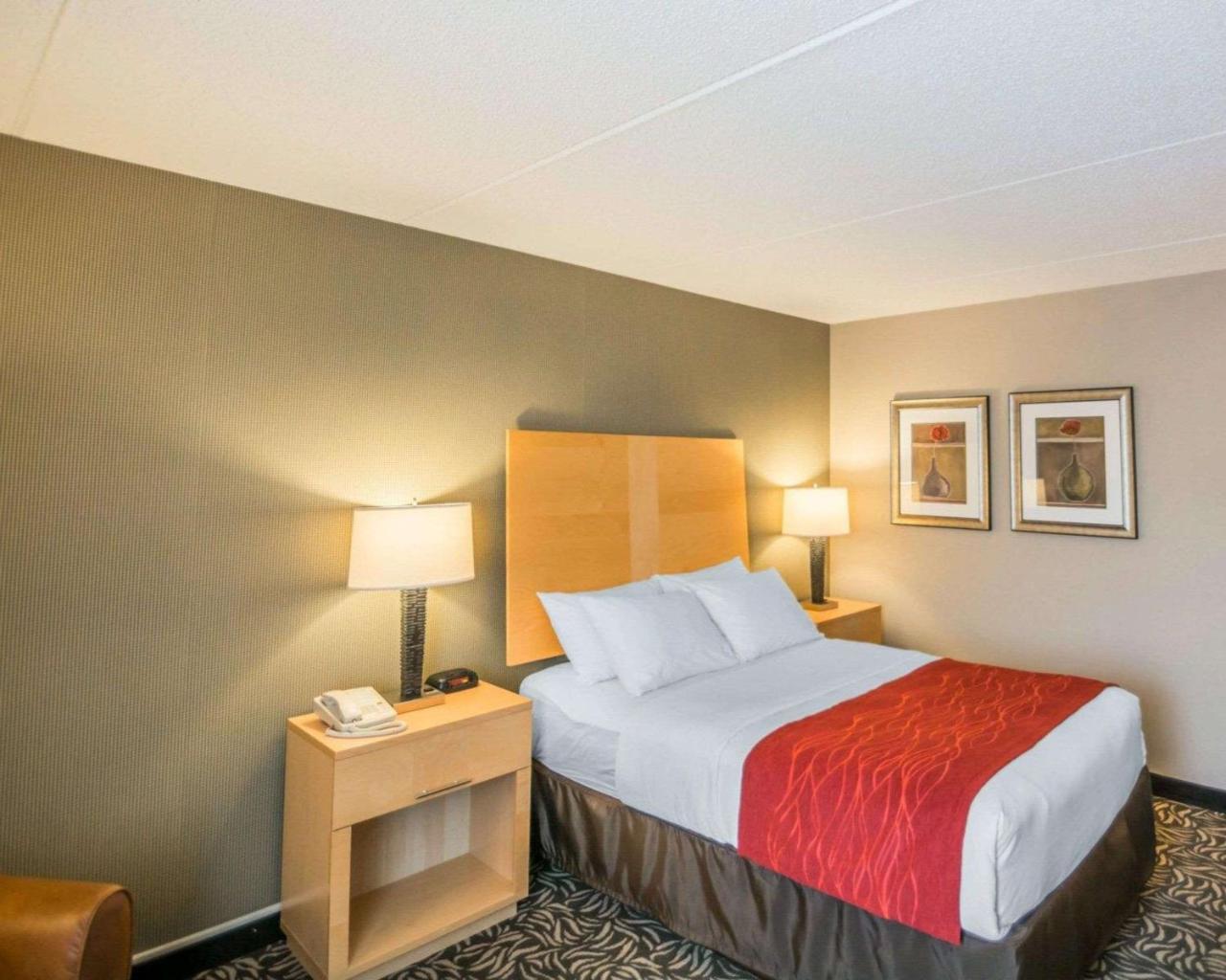 Inn Comfort - Nys Fairgrounds 2*